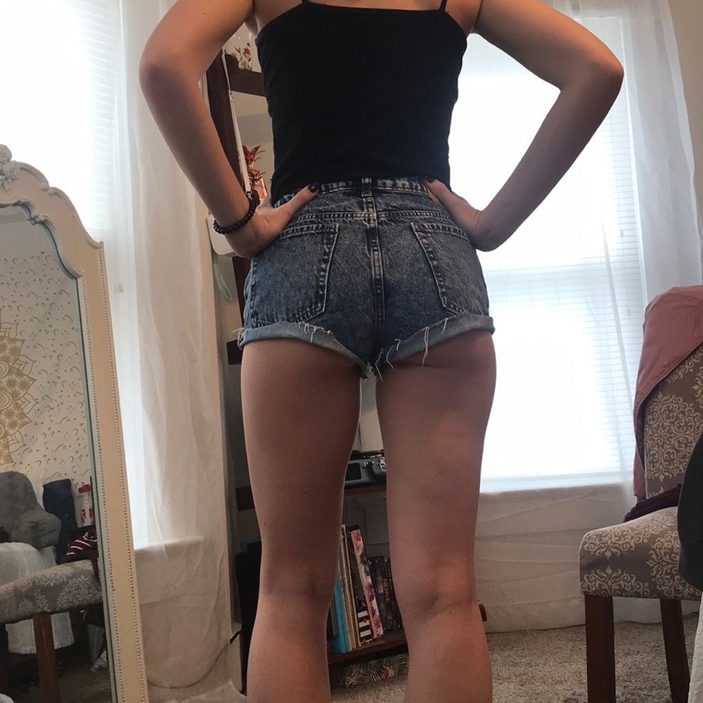 Short - Picture 3 of 3